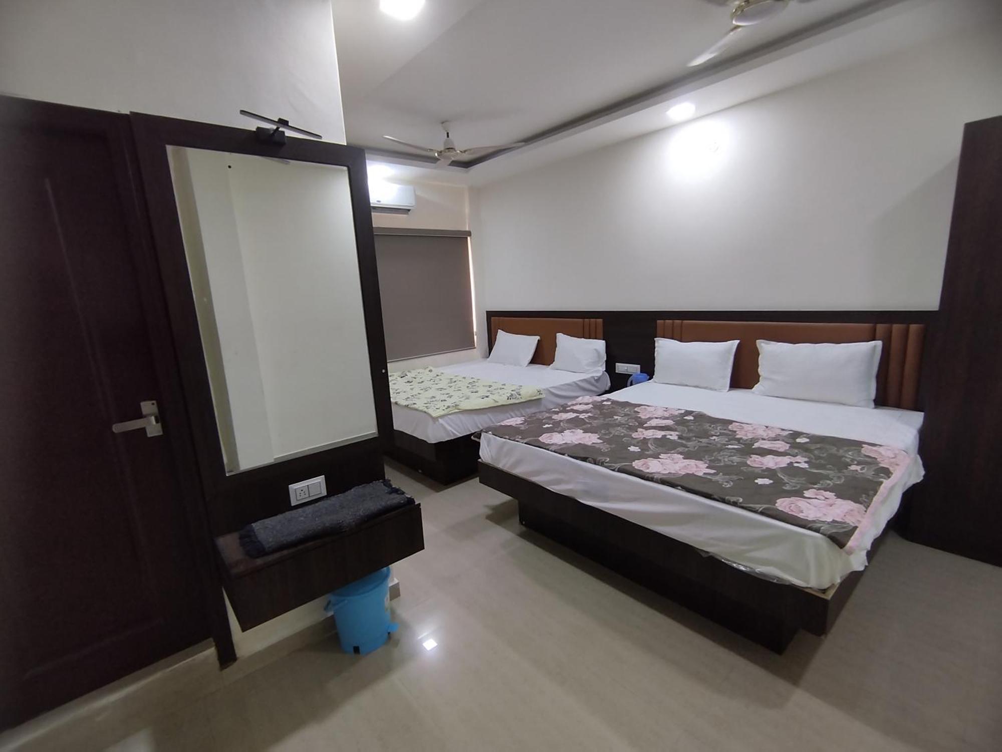 Hotel Heritage Palace Bhuj Exterior foto